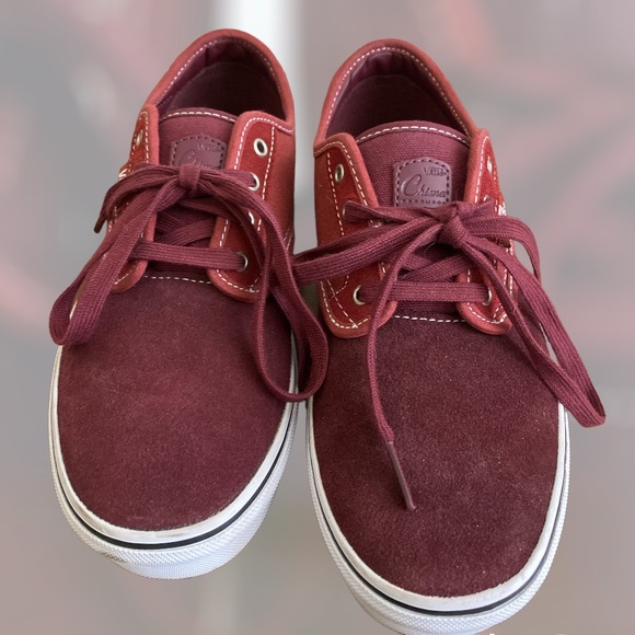 Vans - Picture 3 of 6